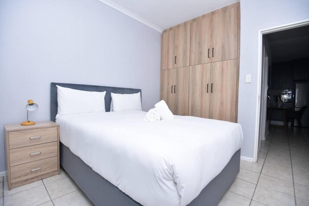 Comfy Hatfield Appartment Pretoria-Noord Esterno foto