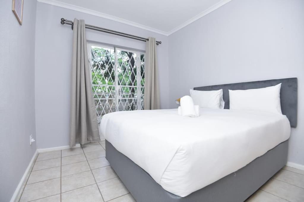 Comfy Hatfield Appartment Pretoria-Noord Esterno foto